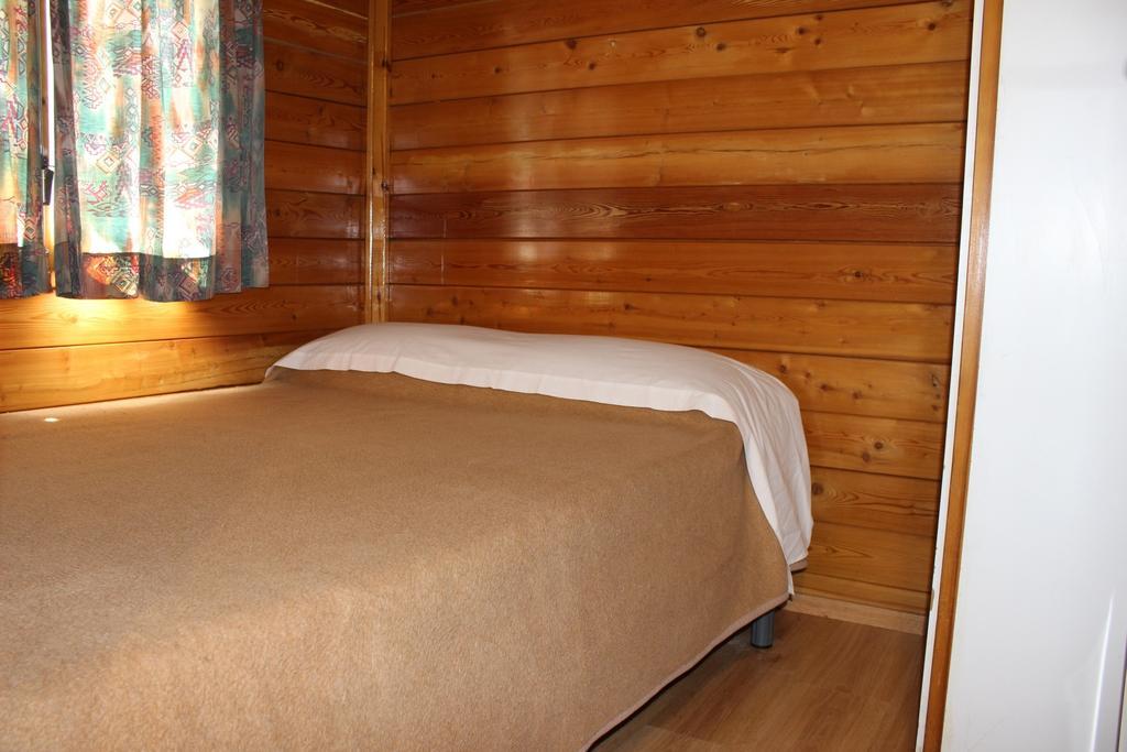 Bungalows Pena Montanesa Aínsa Værelse billede